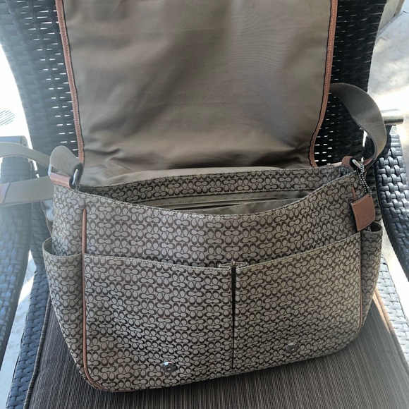 Coach computer bag or may be used as a diaper bag - Picture 5 of 7